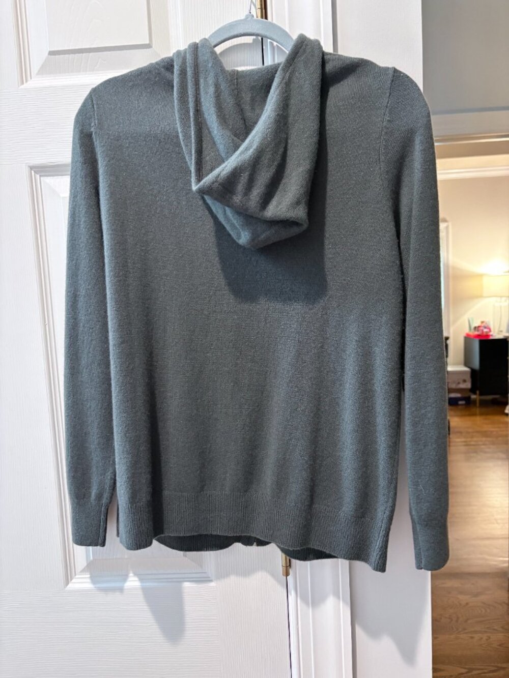 Quince Mongolian Cashmere Full-Zip Hoodie Jacket - Moss Green M - Picture 4 of 4